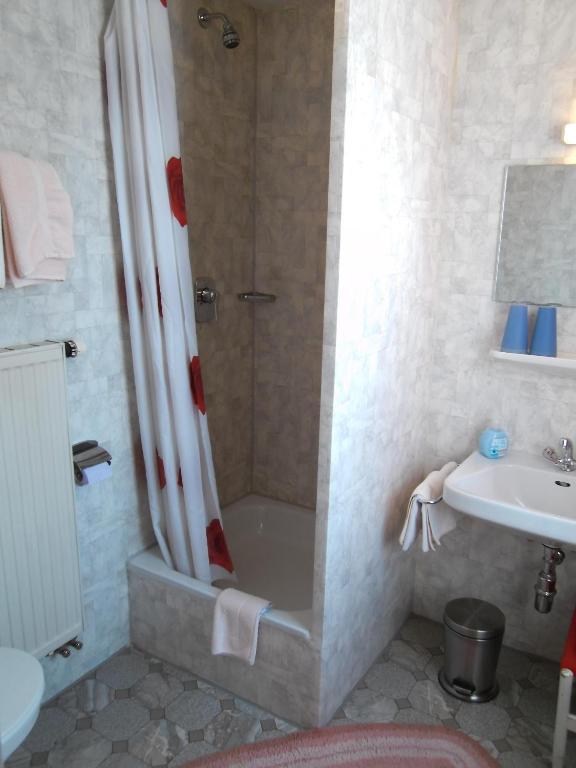 Kißlegg Hotel Gasthof Zum Neubau חדר תמונה